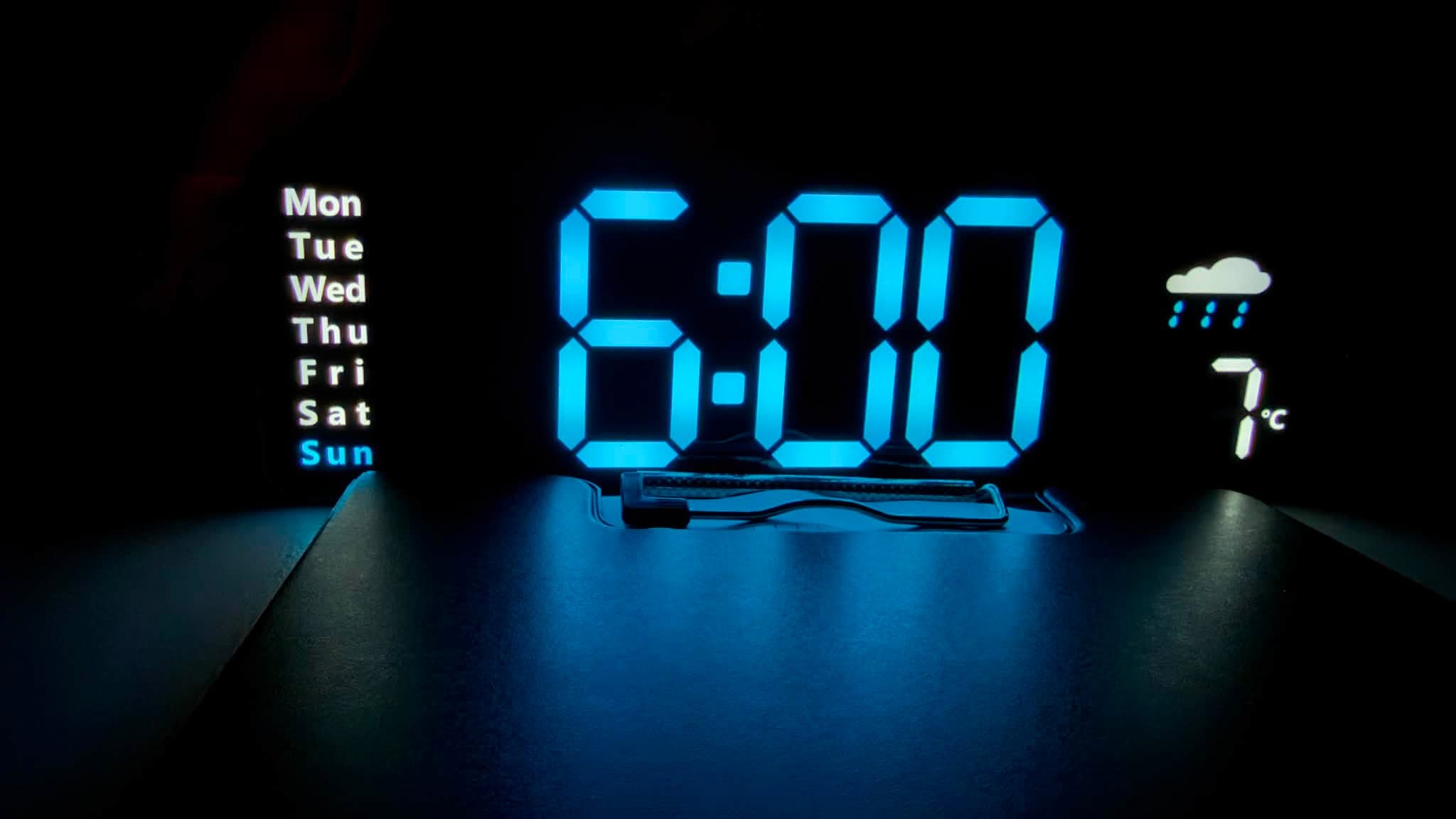 Checkpoint display reading 6:00am and 7 degrees Celsius