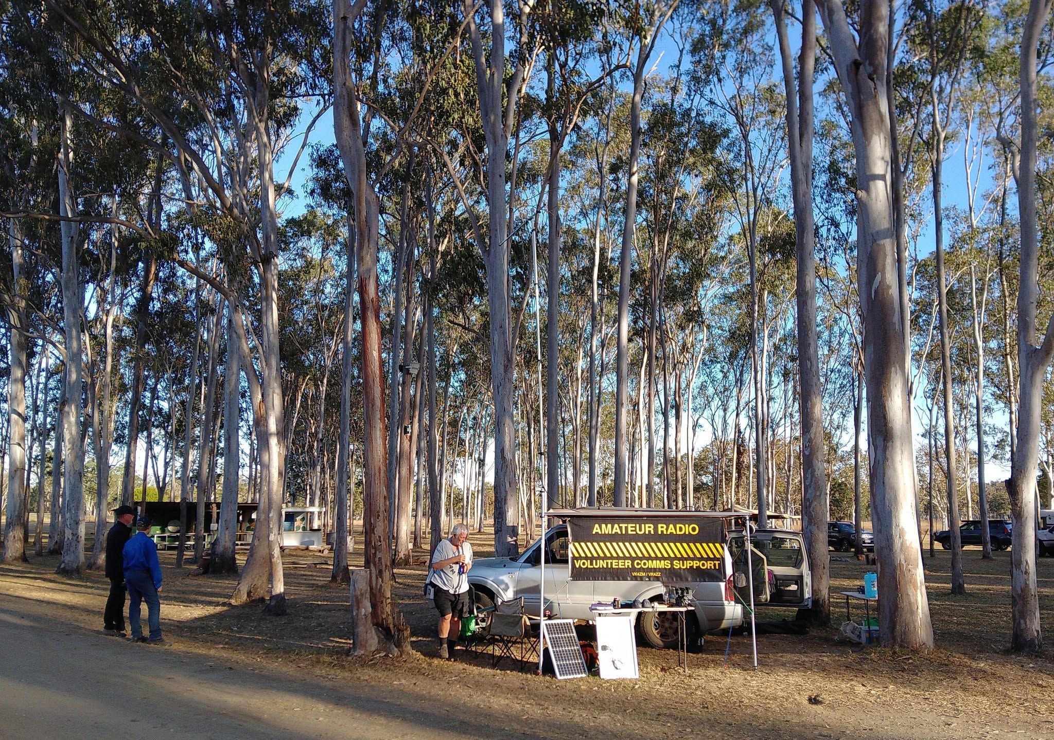 Amateur Radio Volunteer Comms Support vehicle set up under the gums